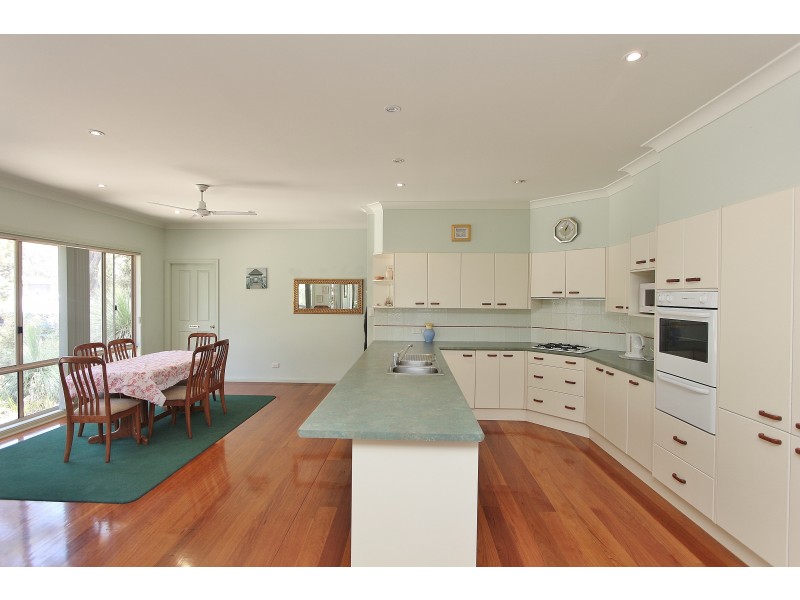 16 Pindari Drive, Dunbogan NSW 2443