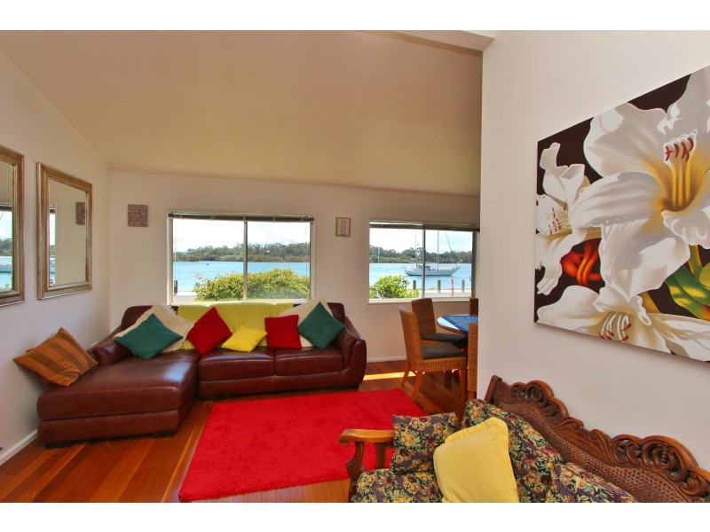 54 The Boulevarde, Dunbogan NSW 2443