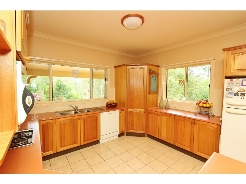 15 Glen Haven Drive, Kew NSW 2439