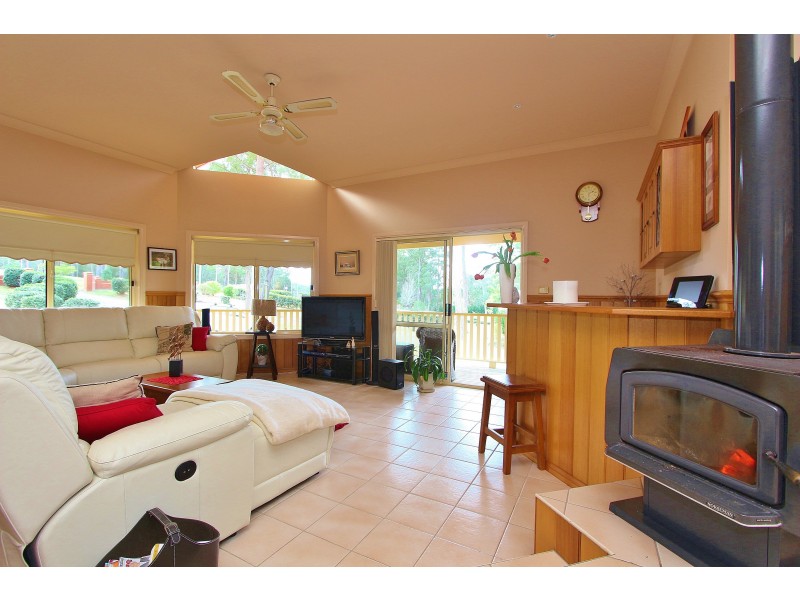 15 Glen Haven Drive, Kew NSW 2439
