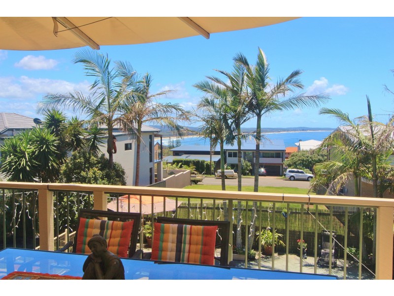 10 Skyline Place, Bonny Hills NSW 2445