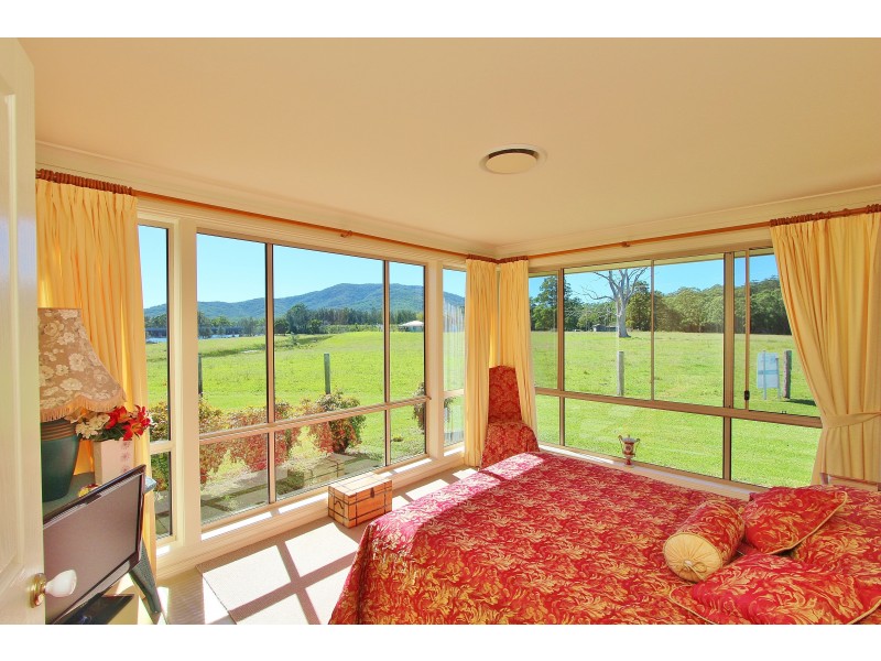 Rossglen NSW 2439