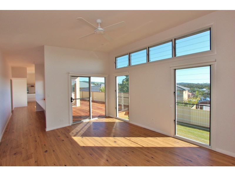 14 St Lucia Place, Bonny Hills NSW 2445