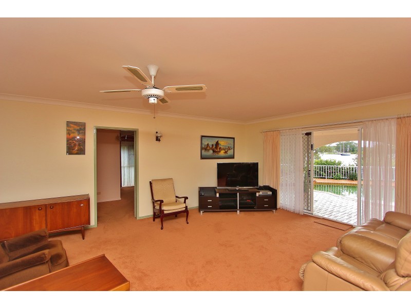 15 The Boulevarde, Dunbogan NSW 2443