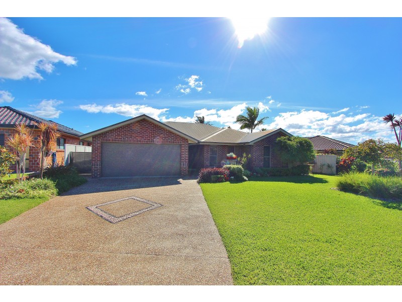 9 St Vincents Way, Bonny Hills NSW 2445
