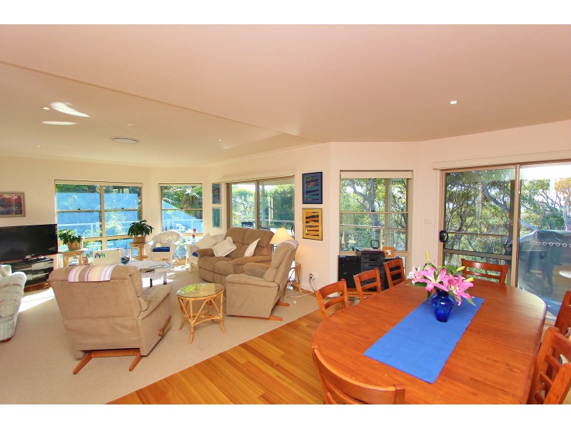 6 Birramal Drive, Dunbogan NSW 2443