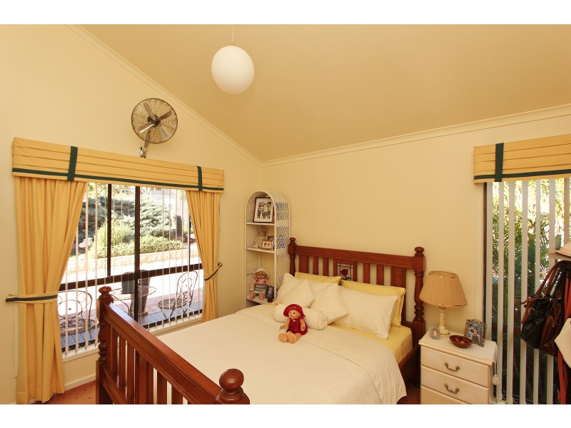 24 Skyline Place, Bonny Hills NSW 2445