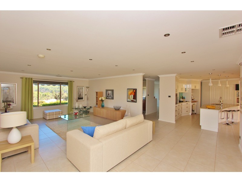 26 Lake Ridge Drive, Kew NSW 2439