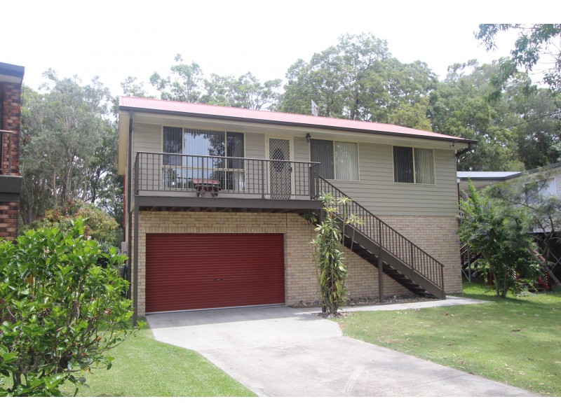22 Bell Street, Dunbogan NSW 2443