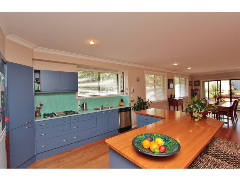 8 Woods Place, Bonny Hills NSW 2445