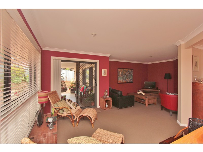 8 Woods Place, Bonny Hills NSW 2445