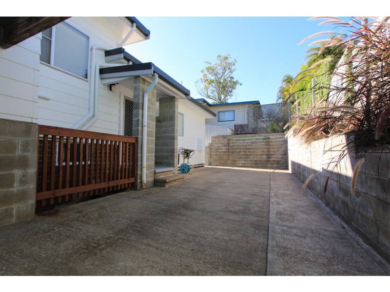 11 Graham Street, Bonny Hills NSW 2445