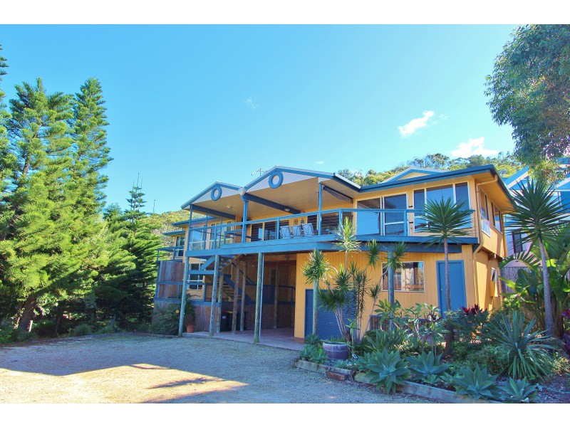 6 Iluka Way, Dunbogan NSW 2443