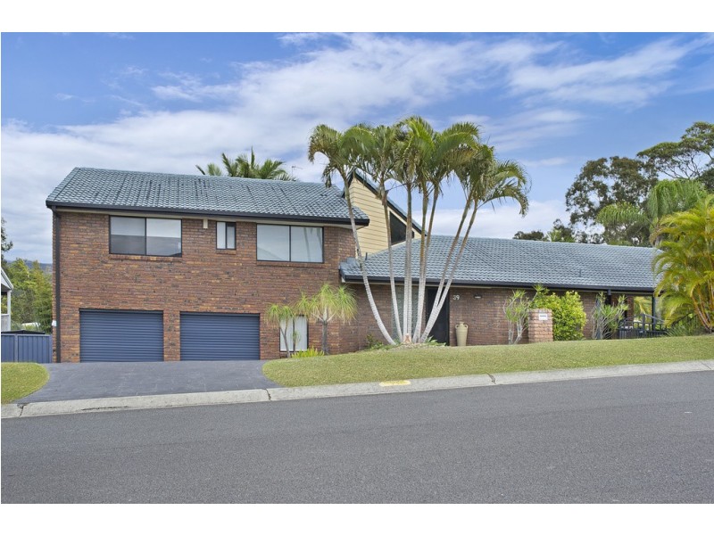 39 Jarrahdale Drive, Elanora QLD 4221