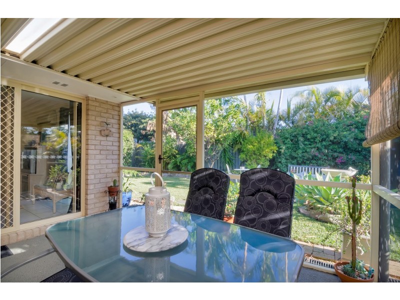 5 Silver Glade Drive, Elanora QLD 4221