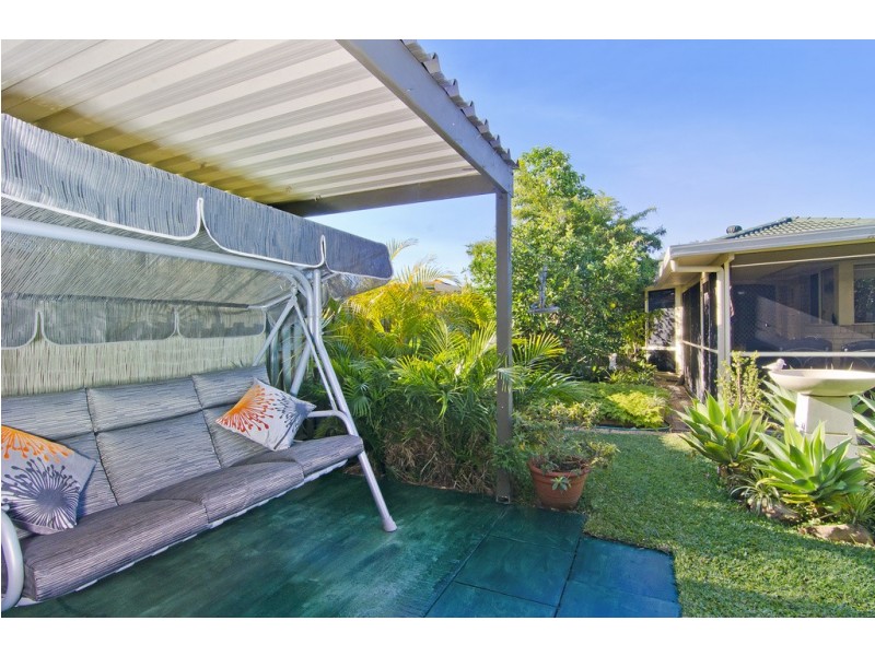 5 Silver Glade Drive, Elanora QLD 4221