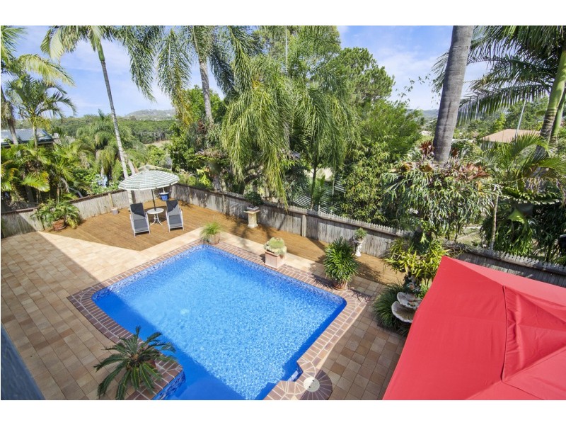 36 Seaview Parade, Elanora QLD 4221