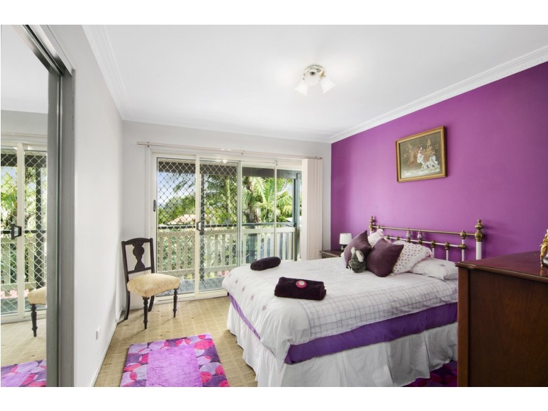 36 Seaview Parade, Elanora QLD 4221