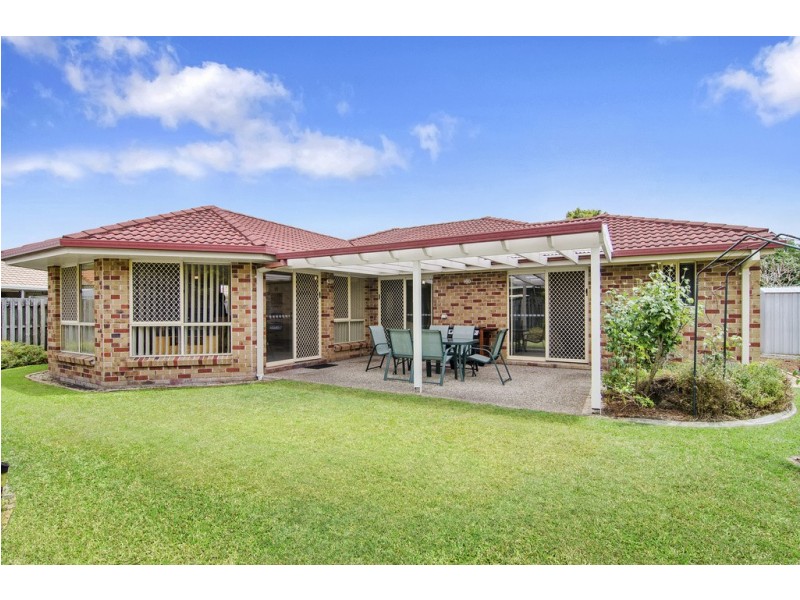 13 Ottelia Drive, Elanora QLD 4221