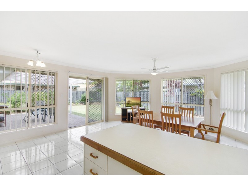 13 Ottelia Drive, Elanora QLD 4221