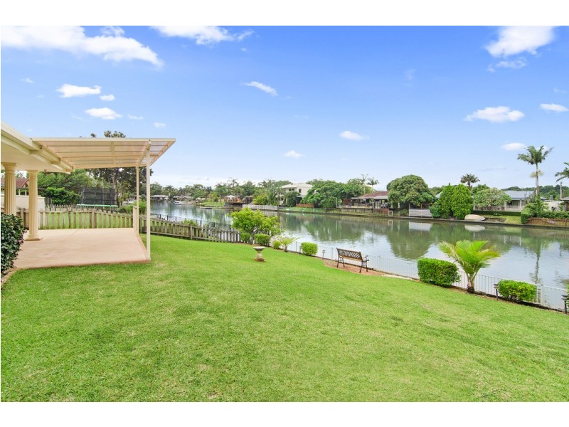 7 Mast Court, Currumbin Waters QLD 4223
