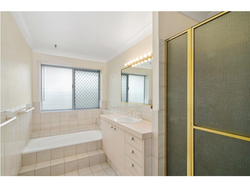 7 Mast Court, Currumbin Waters QLD 4223