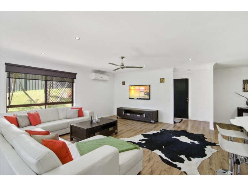 5 Goldvilla Drive, Elanora QLD 4221
