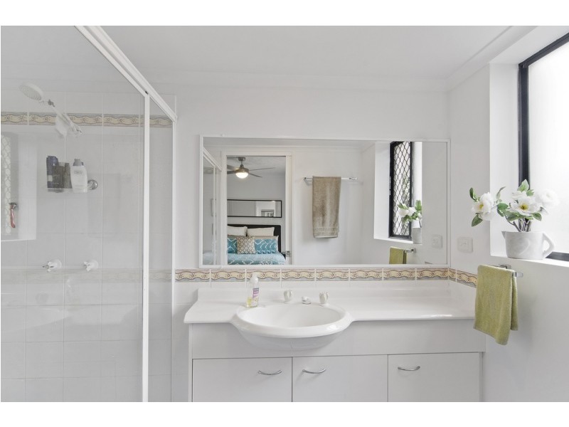 8/1266 Gold Coast Highway, Palm Beach QLD 4221