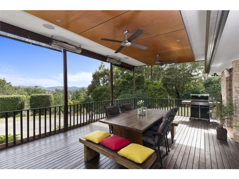 45 Forest Drive, Elanora QLD 4221
