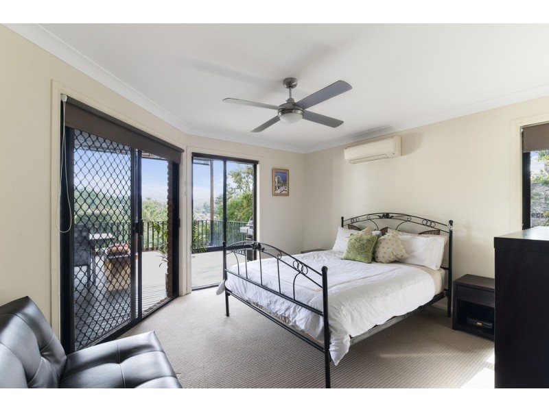 45 Forest Drive, Elanora QLD 4221