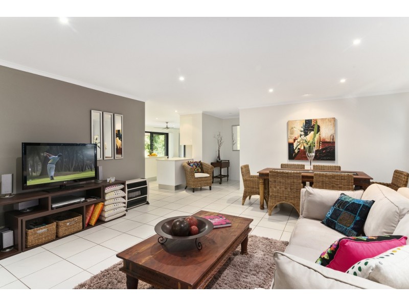 4 Tierney Drive, Currumbin Waters QLD 4223