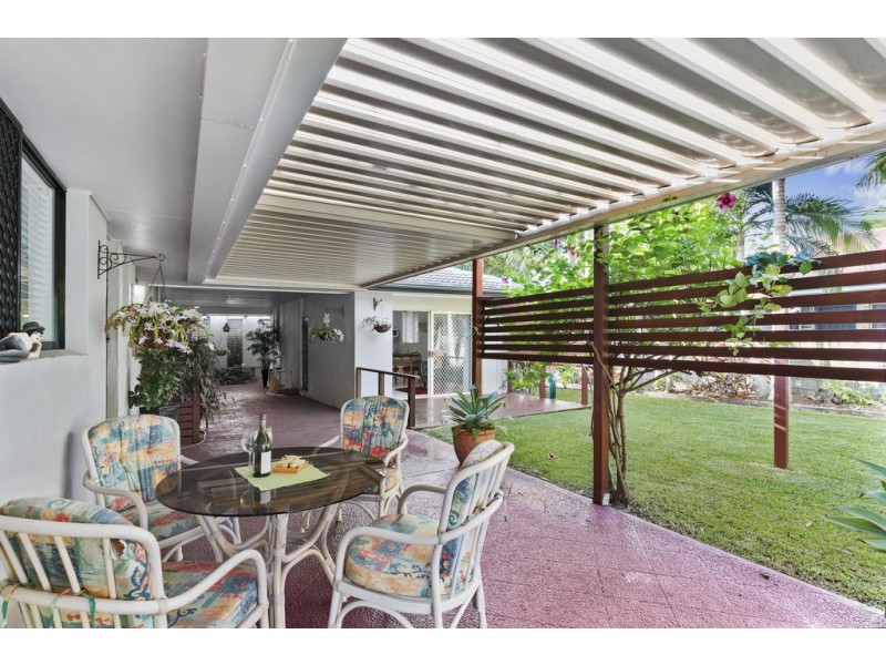 4 Tierney Drive, Currumbin Waters QLD 4223