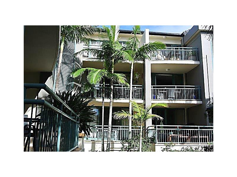 13/955 Gold Coast Highway, Palm Beach QLD 4221