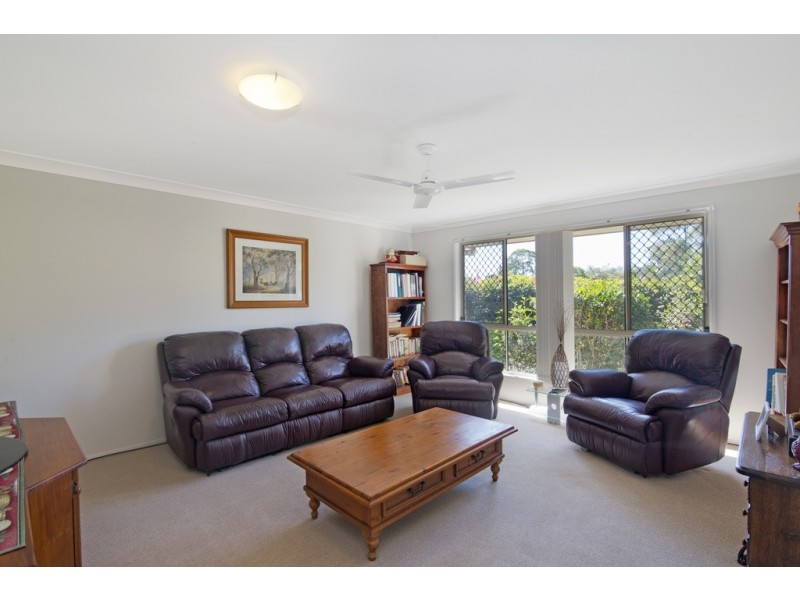 37 Leopard Avenue, Elanora QLD 4221