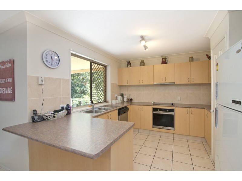 37 Leopard Avenue, Elanora QLD 4221