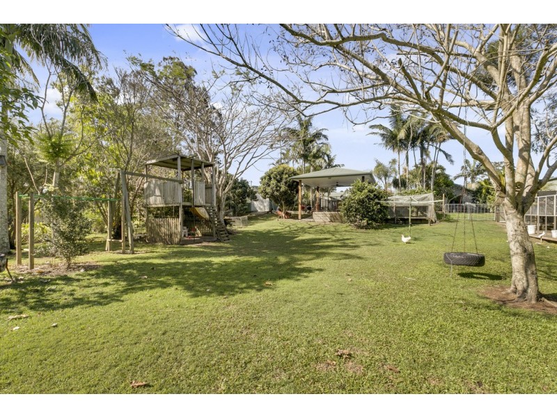 19 Daffodil Street, Tallebudgera QLD 4228
