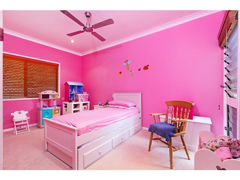 3 Ponderosa Court, Elanora QLD 4221