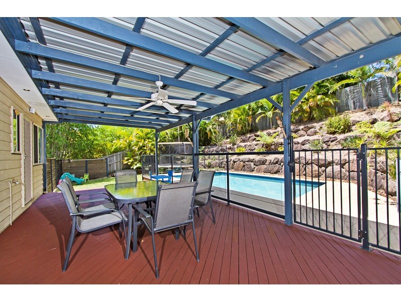 10 Exmouth Court, Elanora QLD 4221