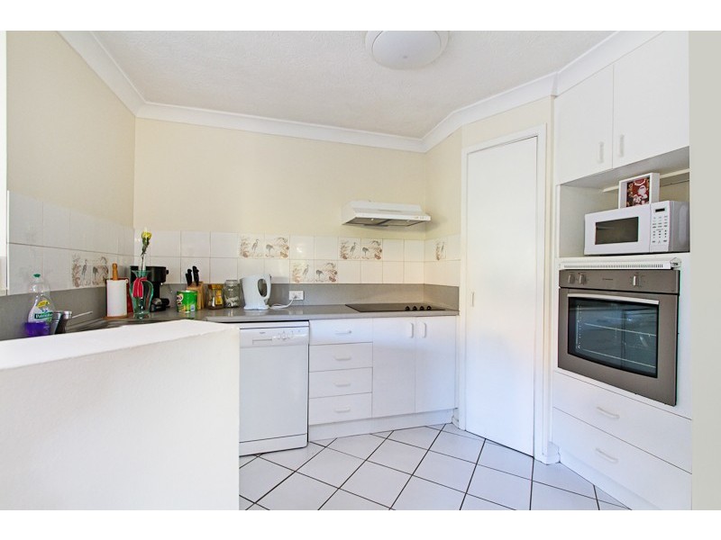 6/1251 Gold Coast, Palm Beach QLD 4221