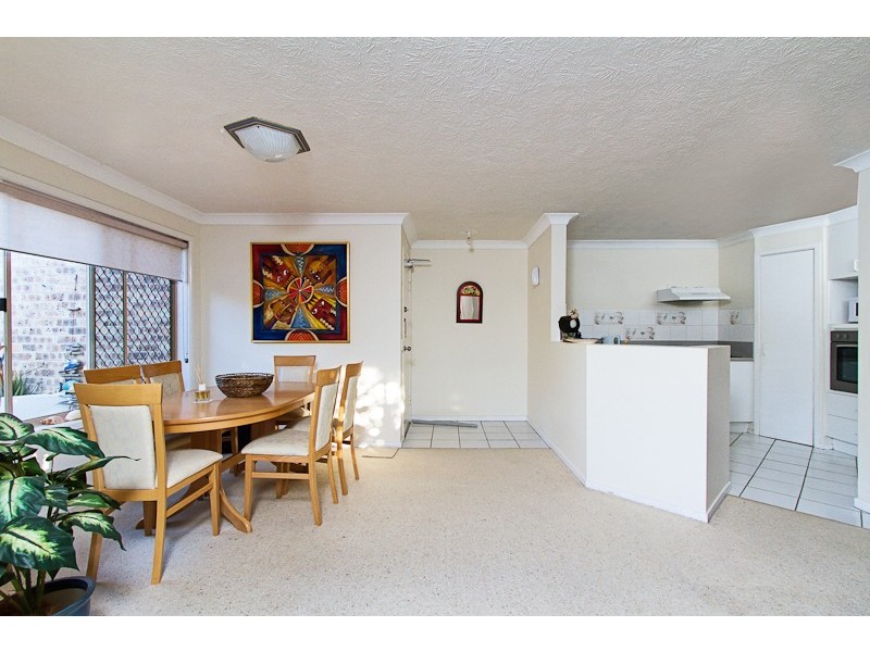 6/1251 Gold Coast, Palm Beach QLD 4221