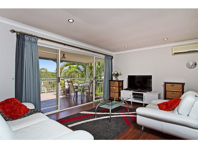 5 Medinde Court, Robina QLD 4226