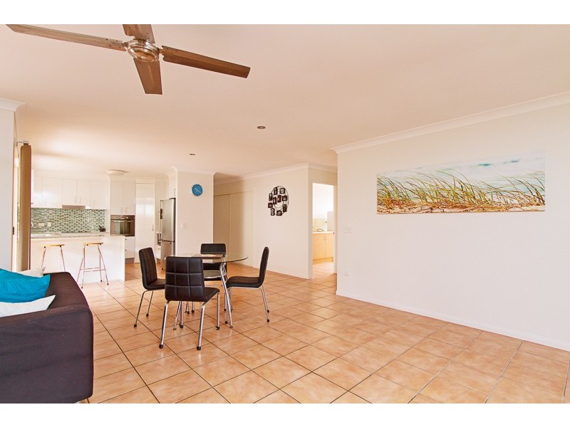 38 Tussock Crescent, Elanora QLD 4221