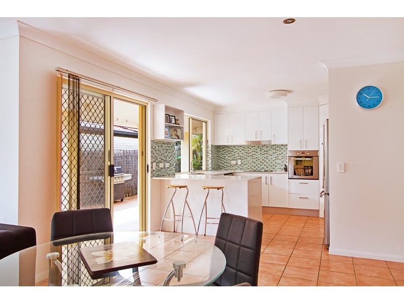 38 Tussock Crescent, Elanora QLD 4221