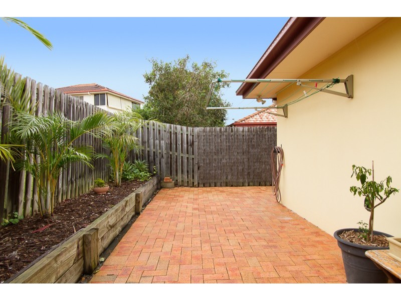 38 Tussock Crescent, Elanora QLD 4221