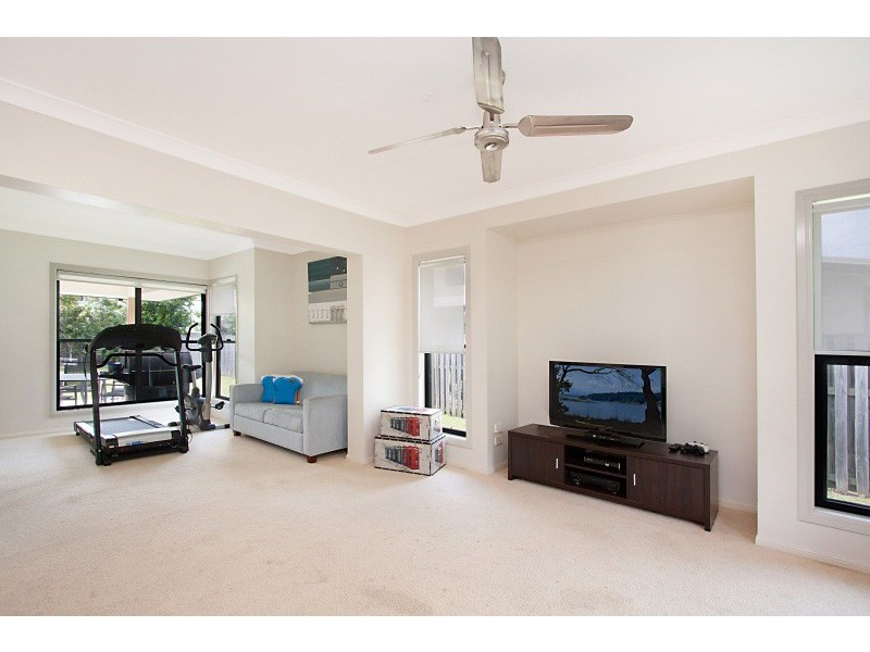 55 Observatory  Drive, Reedy Creek QLD 4227