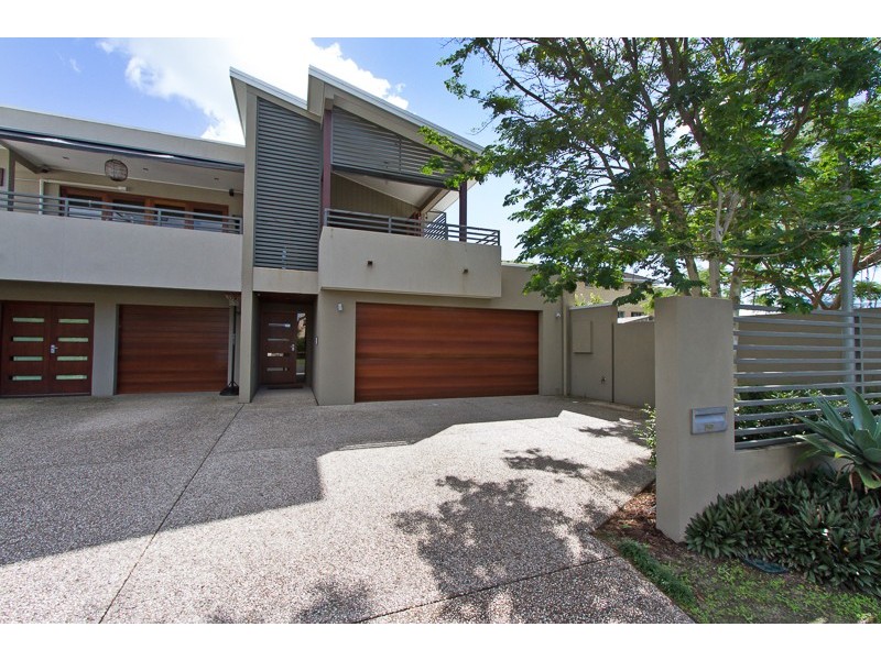 2/3 First Avenue, Palm Beach QLD 4221