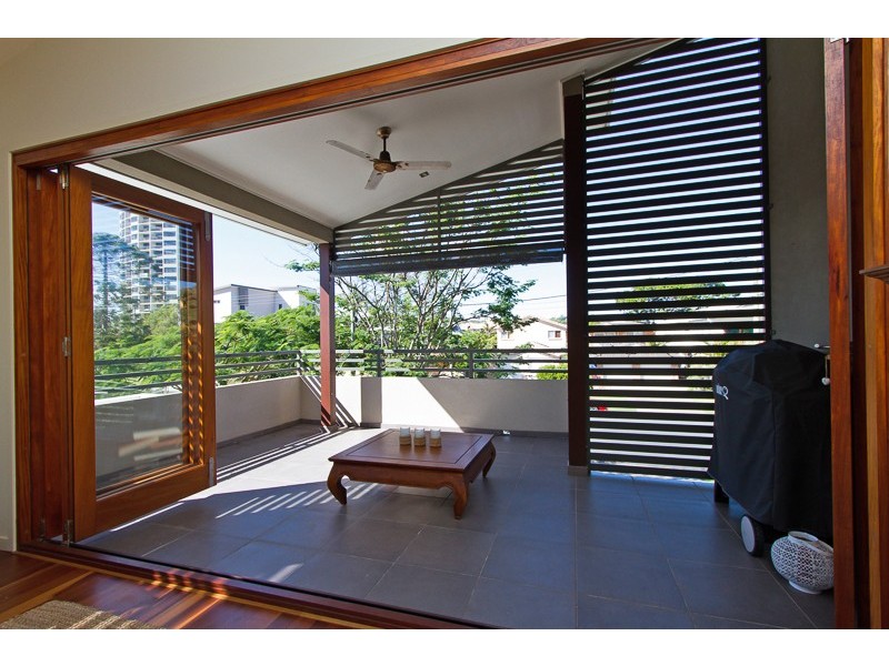 2/3 First Avenue, Palm Beach QLD 4221