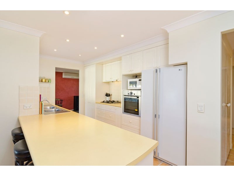 6 Togos Avenue, Currumbin Waters QLD 4223