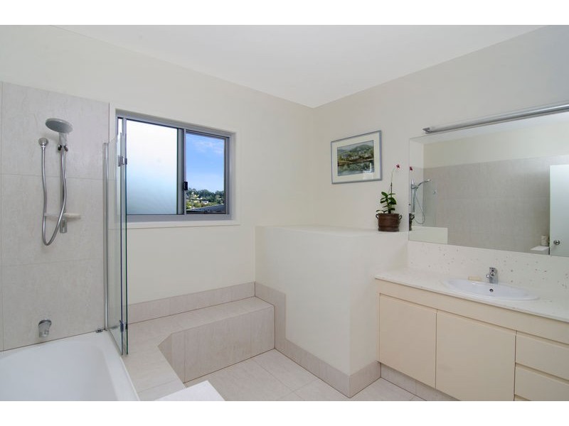 12 Border Drive, Currumbin Waters QLD 4223