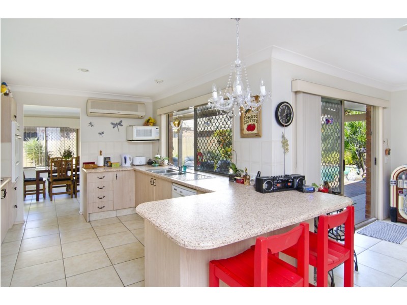 26 Wedgebill Parade, Burleigh Waters QLD 4220